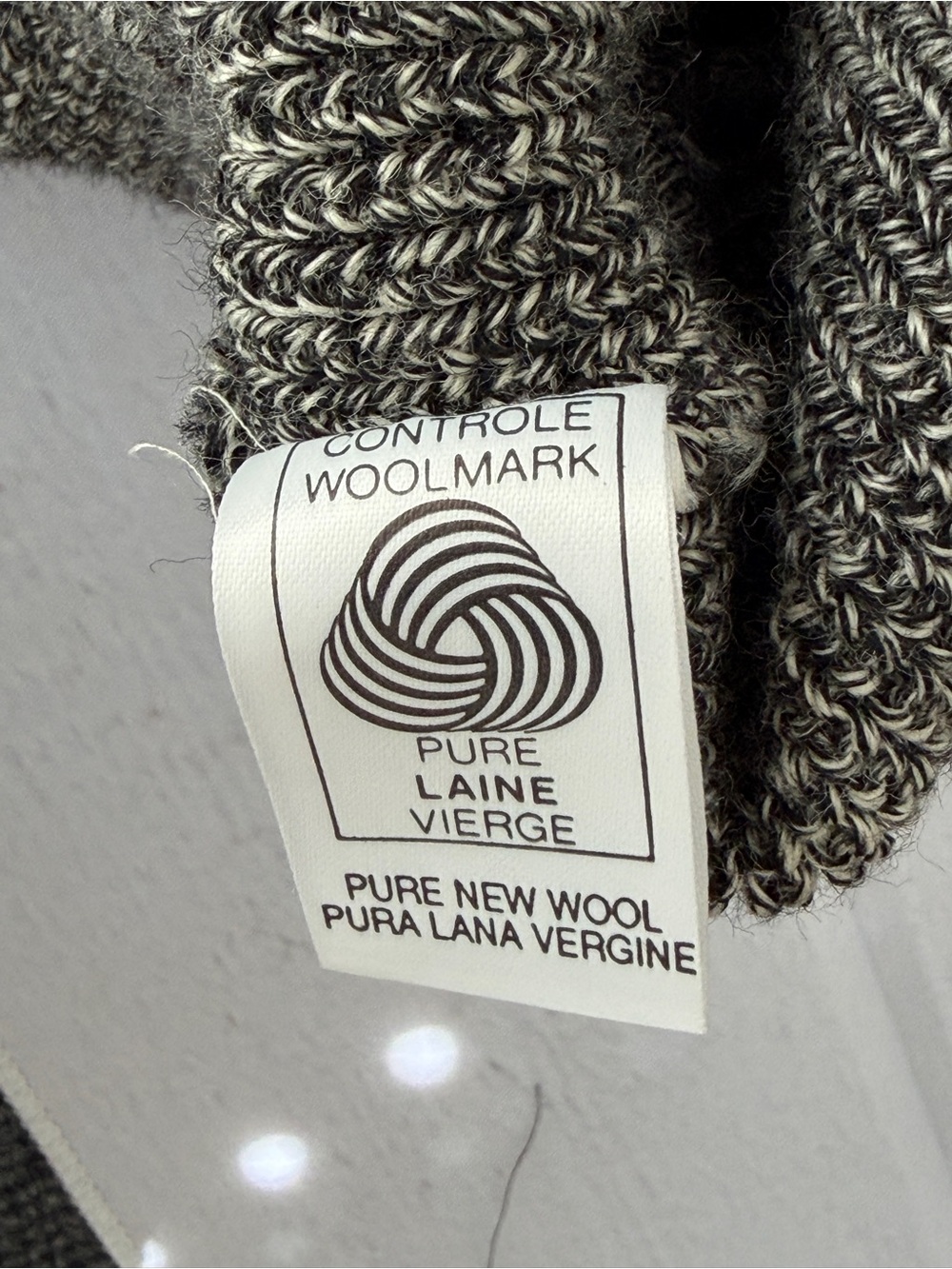 Vintage Tricot Marine Ireland Pure New Wool Knit Sweater Crest Patch Size L 42 - Picture 9 of 12